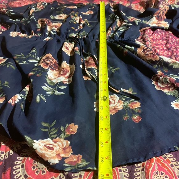 2/20 J for Justify Floral Blouse Zippers Buttons Elastic Waist 3/4 Sleeve Top - Picture 10 of 12